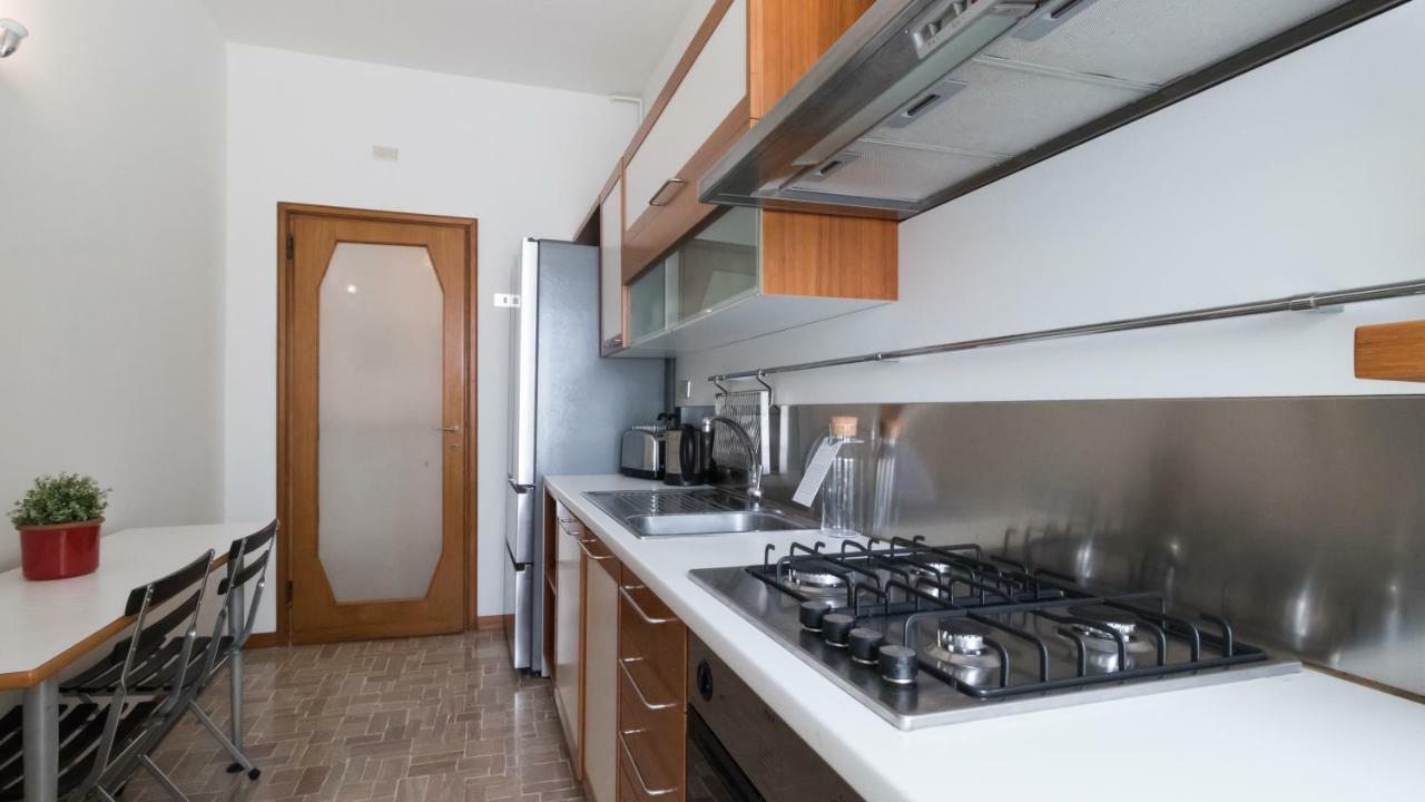 Italianway - Montecatini 15 Apartman Milánó Kültér fotó